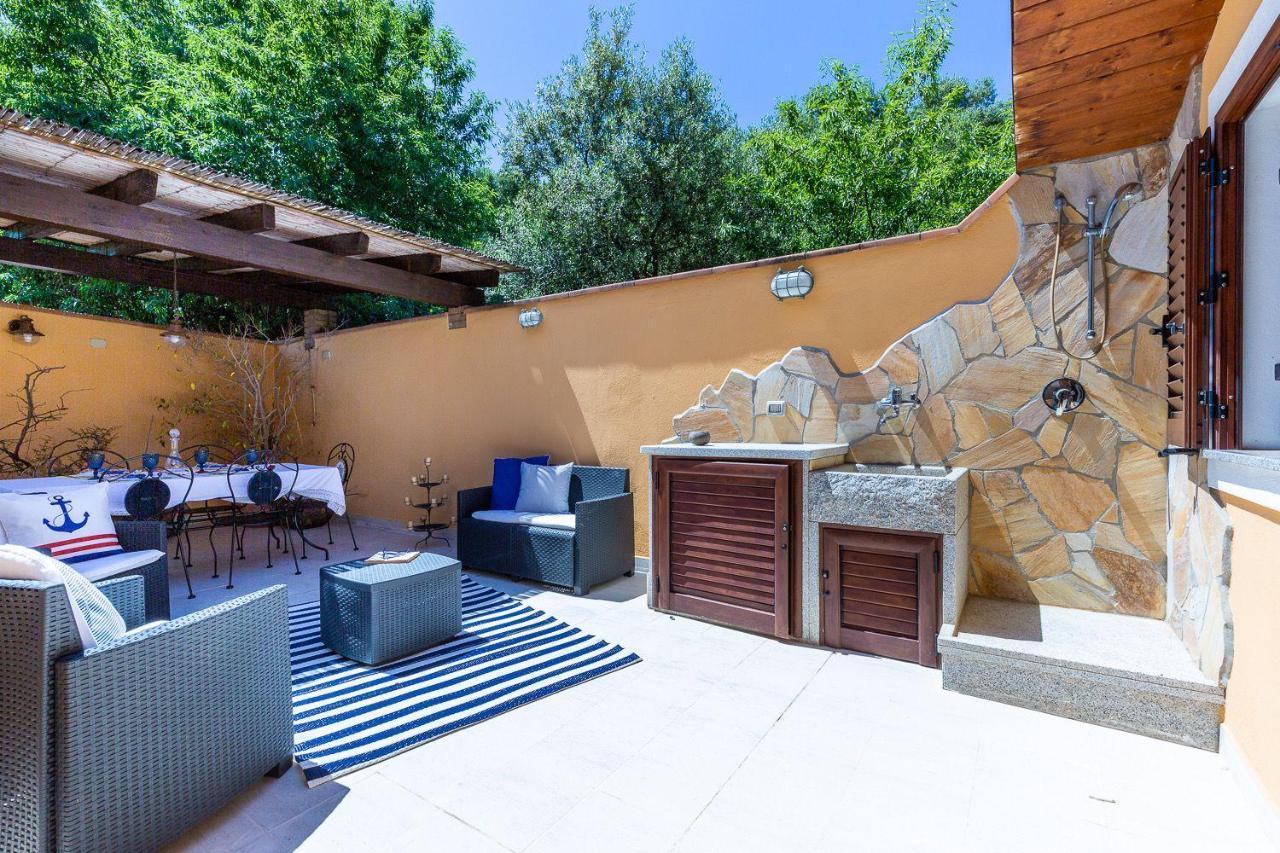 Annette'S House - Wonderful Holiday Apartment Villasimius Exterior photo
